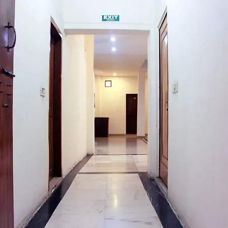 Oyo 6264 Near Main Bazar Hotel